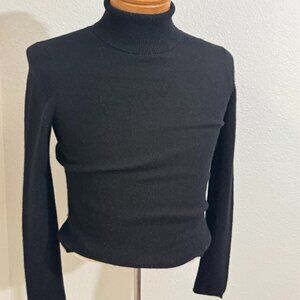 Magaschoni 100% Cashmere Petite Turtleneck Sweater Black Women’s Small Pullover